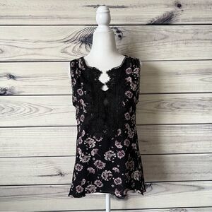 WHBM Black Floral Lace Detailed Sleeveless Top